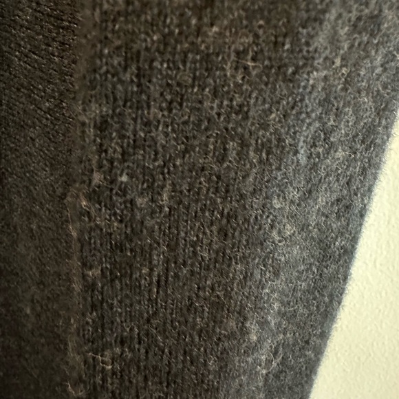 Ellen Tracy 100% Extra Fine Merino Wool Cowl Neck Cardigan Sweater Navy Blue - Picture 6 of 6